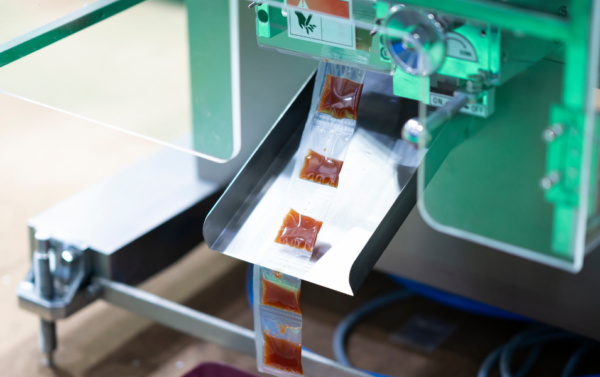 PLC controlled vacuum packaging machines