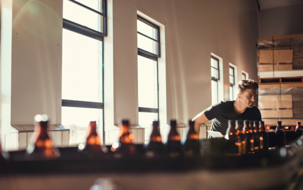 Can and Bottle Labeling Machines