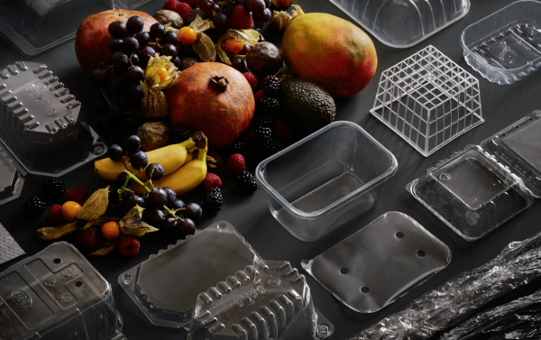 how does a thermoforming machine work